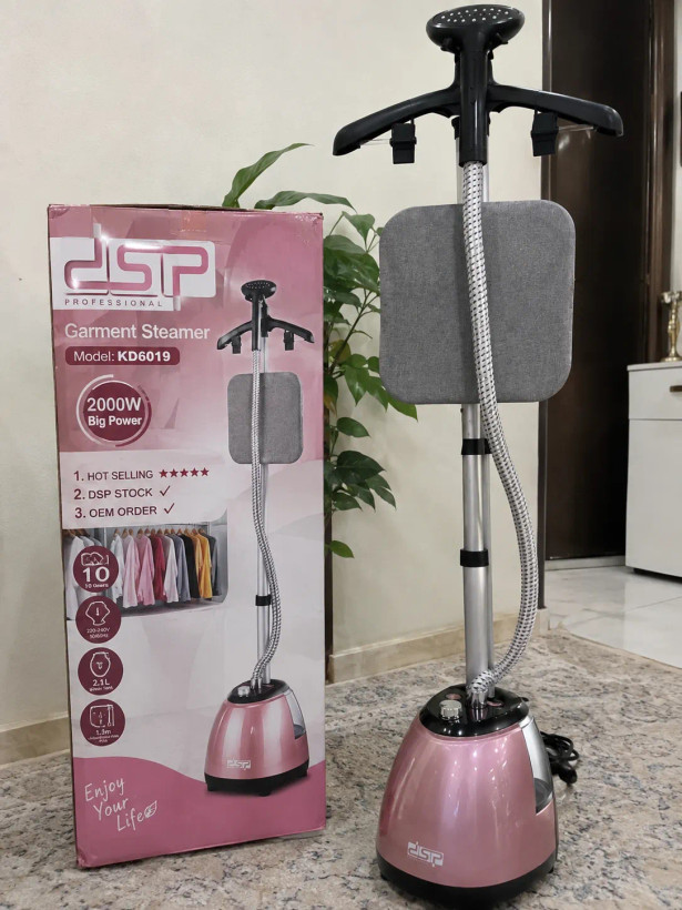 اتو بخار ایستاده دی اس پی مدل KD6019 ظرفیت ۲.۱ لیتر