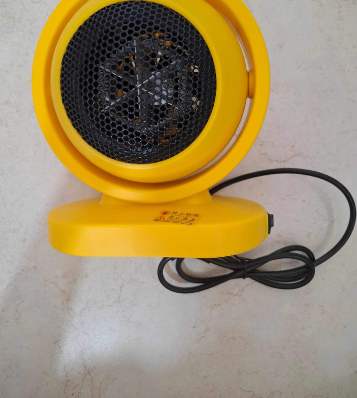 بخاری برقی و گرمکن رومیزی مدل Warm Air Blower A1 (فن هیتر mini رومیزی قابل حمل)